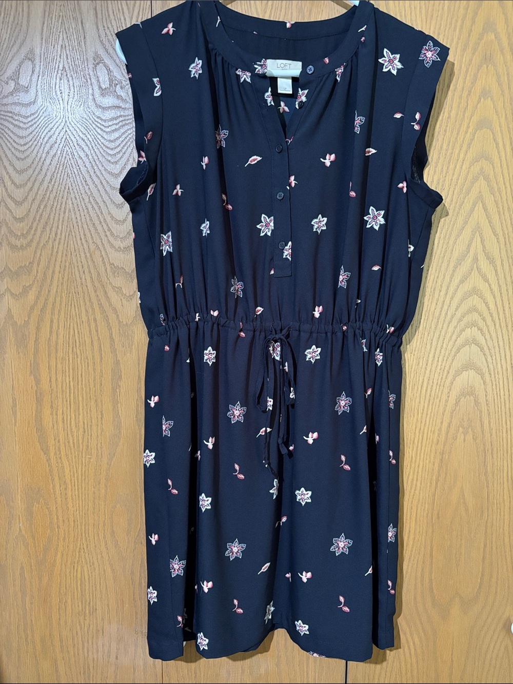 LOFT Navy Floral Drawstring Waist women’s LP Dress